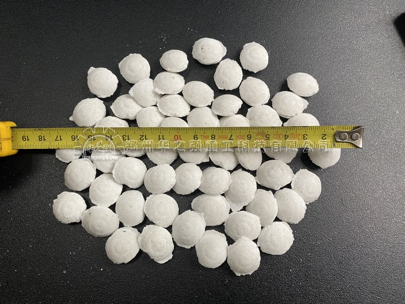 顆粒肥和粉狀肥哪種好？
